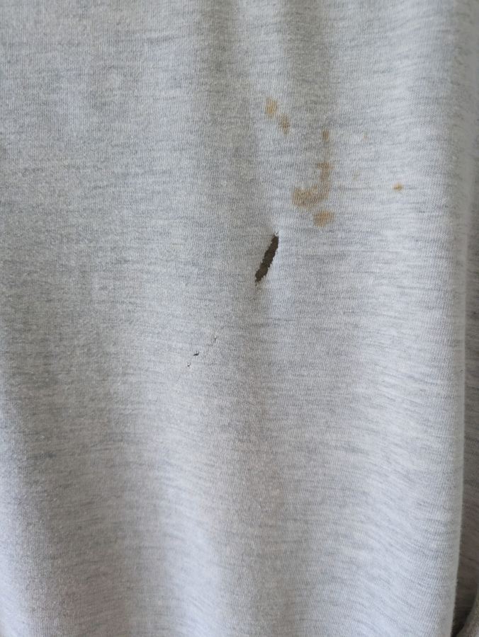 Grey Henley (NITAGUT) macro